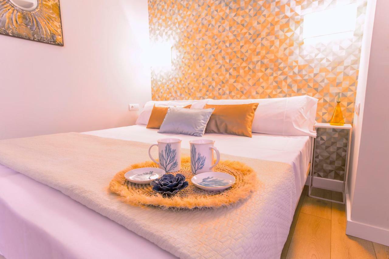 Apartamento Malaga Beach Luaran gambar