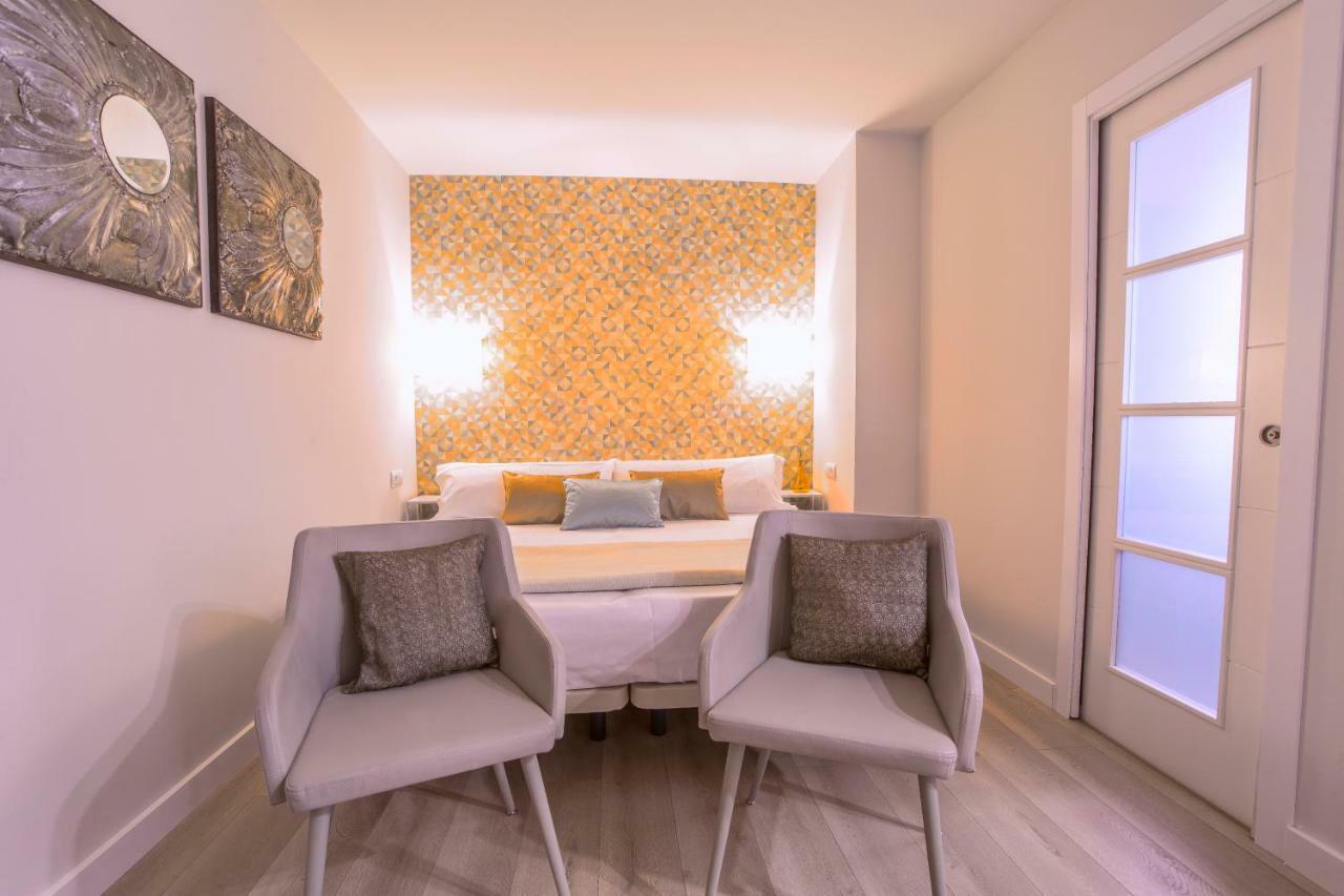 Apartamento Malaga Beach Luaran gambar